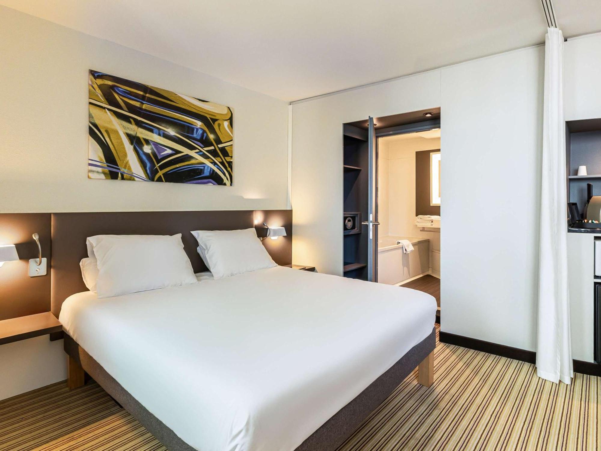 โนโวเทล สวีทส์ ลิล ยุโรป Hotel ลีลล์ ภายนอก รูปภาพ